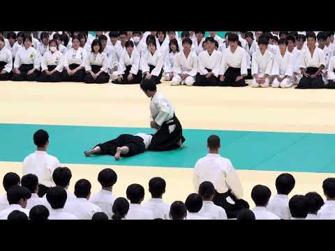 全国高等学校合気道演武大会　模範演武　植芝充央本部道場長